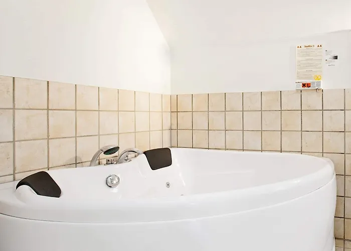 Дом отдыха Luxury Retreat In Marielyst - By Traum